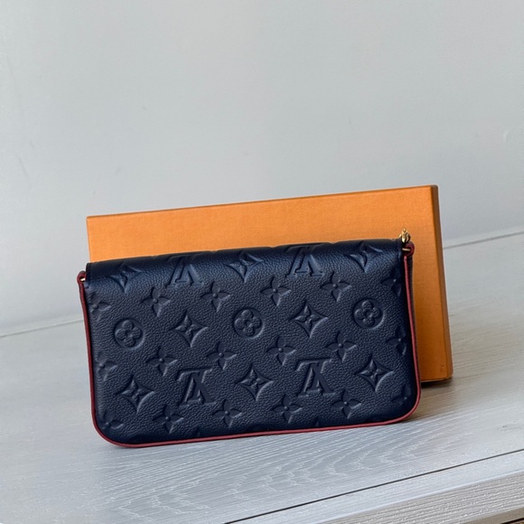 LOUIS VUITTON Felicie Pochette Monogram Empreinte Leather Blue Crossbody Bag - Picture 3 of 11